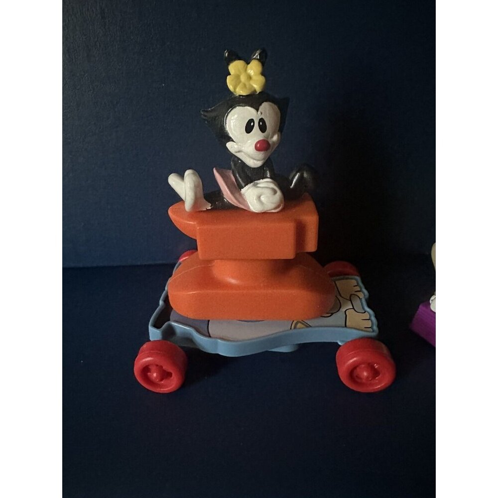 ANIMANIACS Lot of 16 - 1993 - 1997 McDonald's Wendy's Warner Bros Toys Rolling - Picture 3 of 16